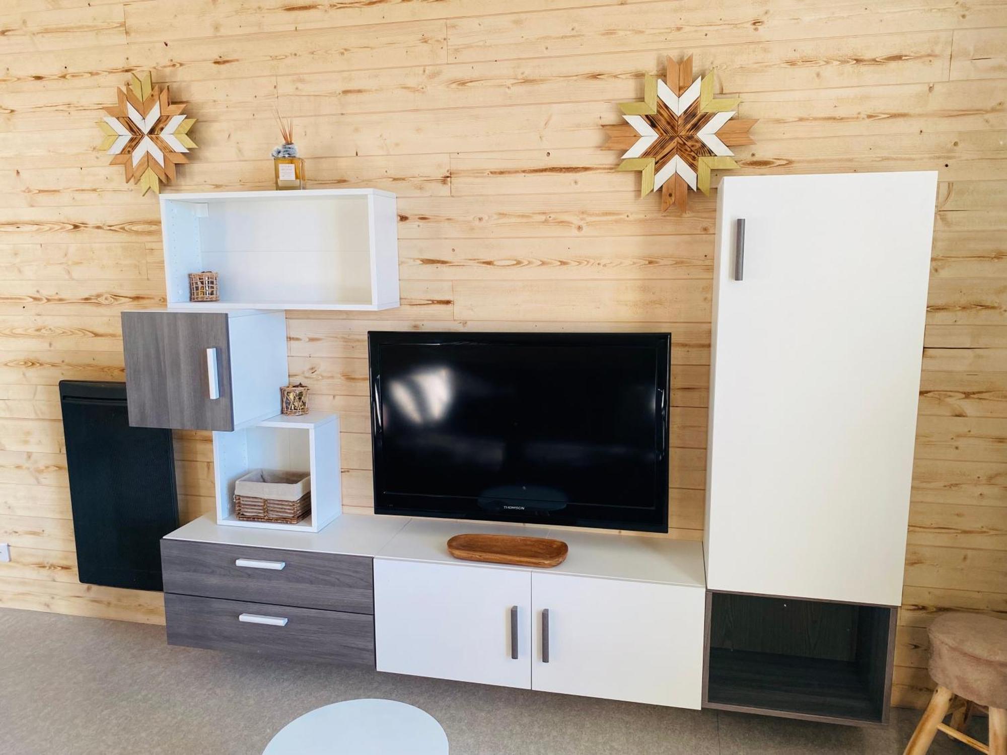 Appartement, Vue Lac Panoramique Avec Terrasse, Parking, Aux Angles Exteriér fotografie