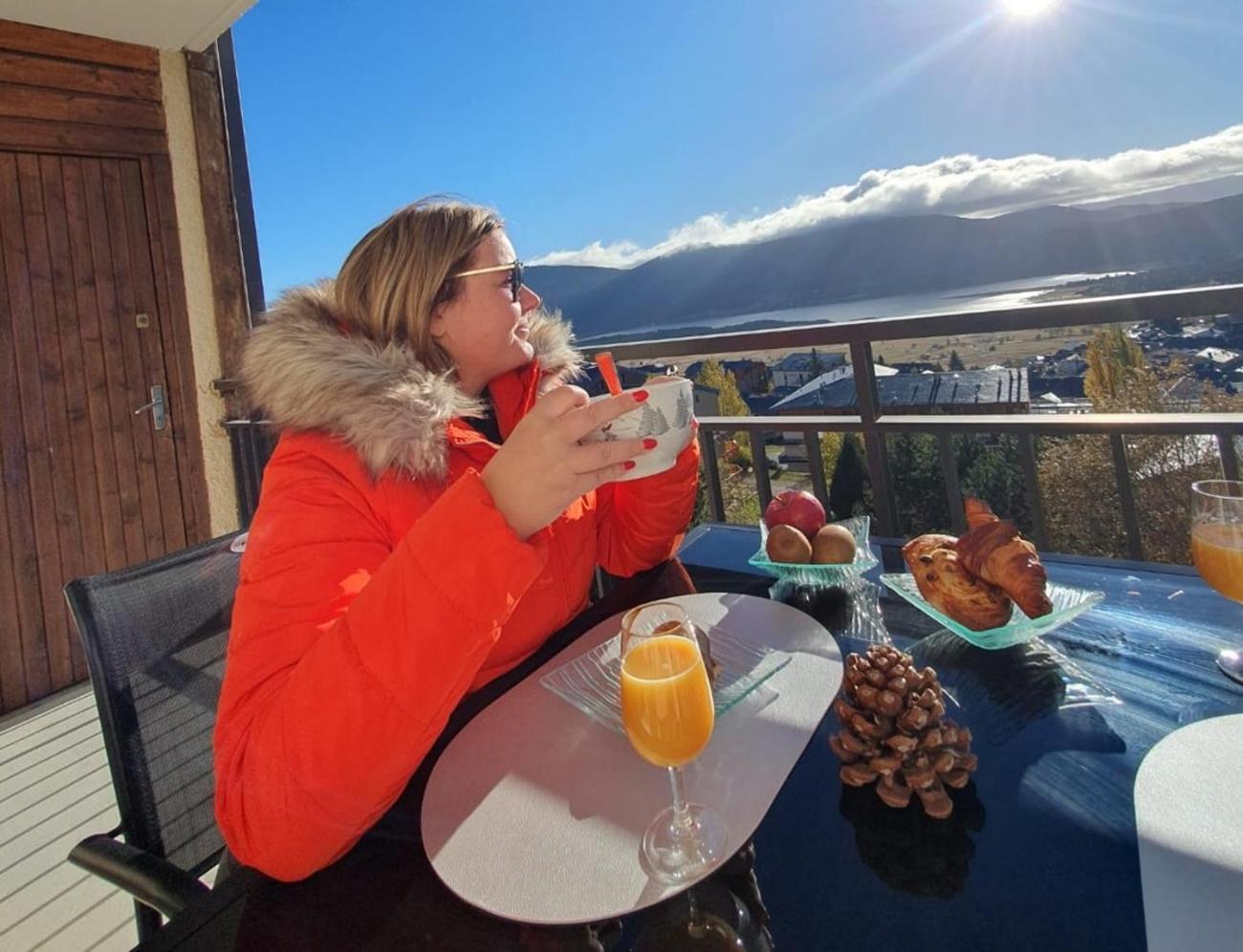 Appartement, Vue Lac Panoramique Avec Terrasse, Parking, Aux Angles Exteriér fotografie