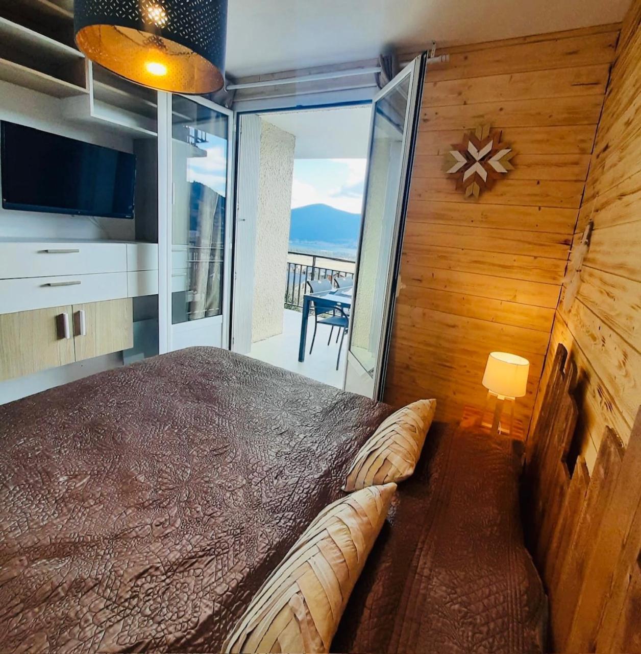 Appartement, Vue Lac Panoramique Avec Terrasse, Parking, Aux Angles Exteriér fotografie